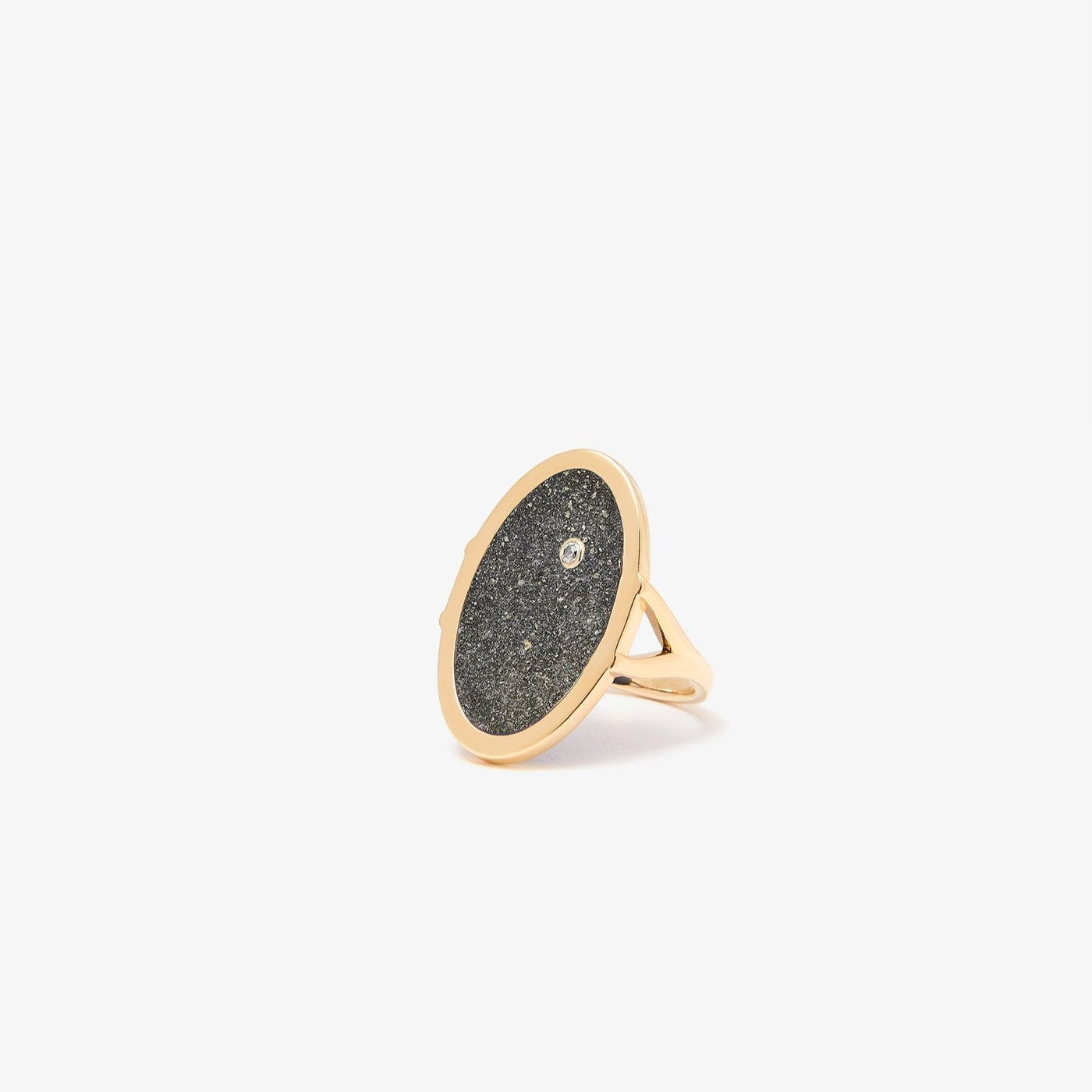 Ring muse