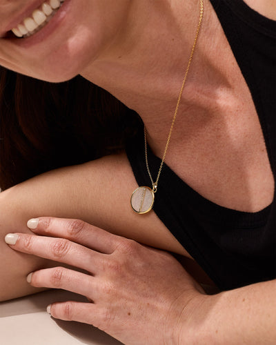 Necklace sparks