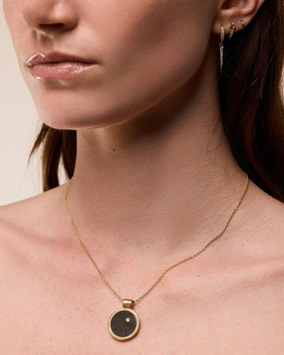 Necklace eclipse