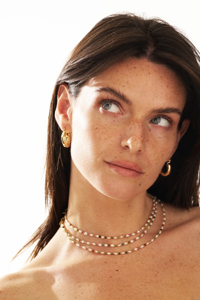 Necklace sillage